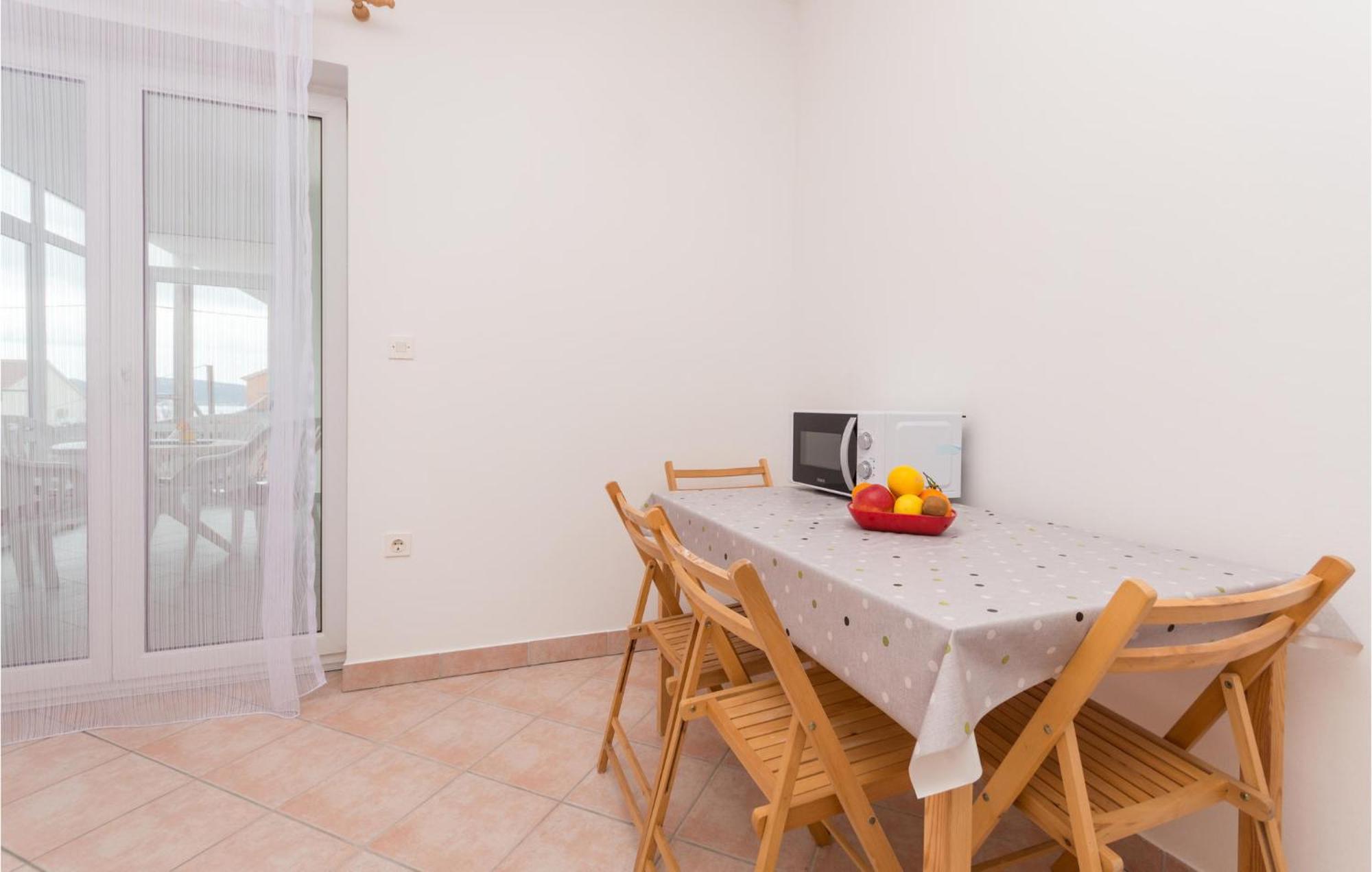 Awesome apartment in Sveti Filip i Jakov w/ 1 Bedrooms Exteriör bild