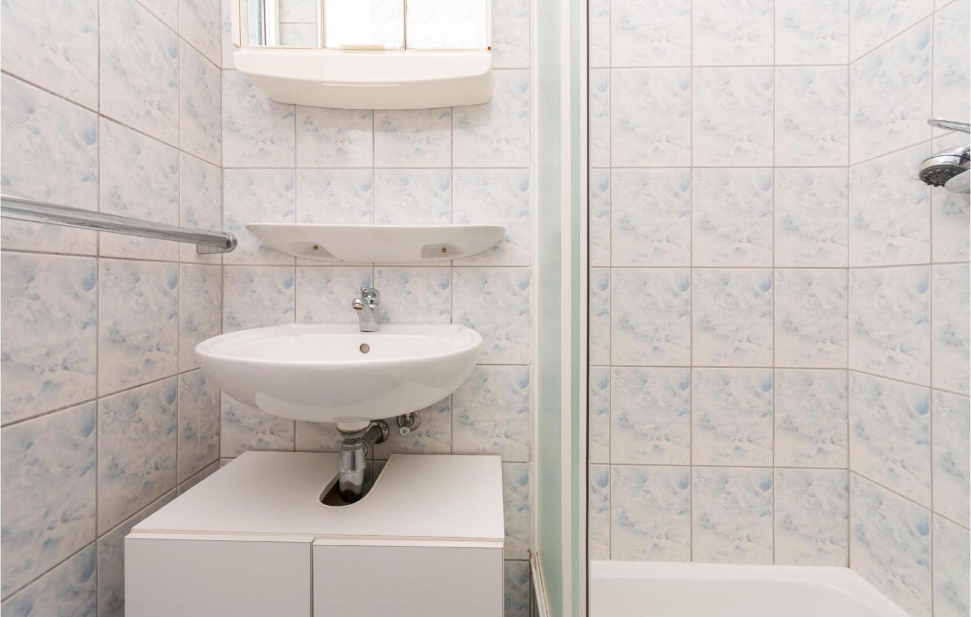 Awesome apartment in Sveti Filip i Jakov w/ 1 Bedrooms Exteriör bild